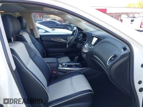 ✅ 2020 Infiniti QX60 Luxe • VIN: 5N1DL0MN5LC546838 • Lot: 43453402. Listed on IAAI with 50,526 mi. Free auction sales archive from the USA and detailed vehicle history report at DreamBid. Image 5.