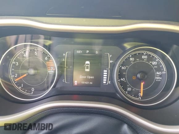 ✅ 2016 Jeep Cherokee Sport • VIN: 1C4PJMAB8GW214003 • Лот: 43186378. Опубликован ранее на IAAI с пробегом 151 421 миль. Бесплатный доступ к архиву аукционных продаж из США и подробный отчёт об истории автомобиля на DreamBid. Изображение 7.