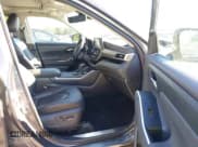 ✅ 2021 Toyota Highlander XLE • VIN: 5TDGZRBH1MS551729 • Lot: 43380351. Listed on IAAI with 53,377 mi. Free auction sales archive from the USA and detailed vehicle history report at DreamBid. Image 5.