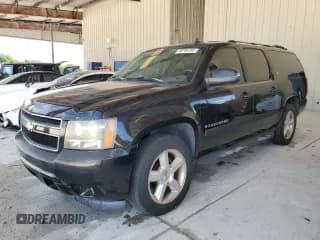 ✅ 2007 Chevrolet Suburban LTZ • VIN: 3GNFC16J67G127808 • Lot: 68784185. Listed on Copart with 276,370 mi. Free auction sales archive from the USA and detailed vehicle history report at DreamBid. Image 1.
