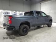 ✅ 2021 Chevrolet Silverado 1500 Custom Trail Boss • VIN: 1GCPYCEF3MZ234429 • Lot: 81342815. Wystawiony na Copart z przebiegiem 177 446 mil. Bezpłatny archiwum sprzedaży aukcyjnych z USA i szczegółowy raport historii pojazdu na DreamBid. Zdjęcie 3.