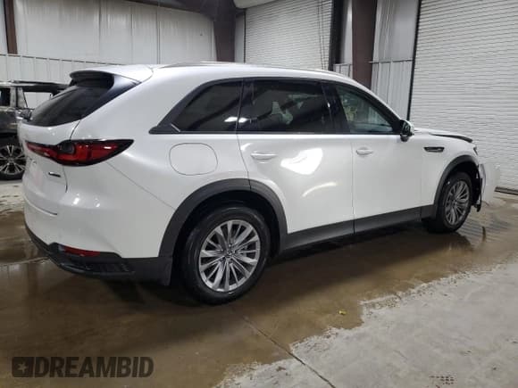 ✅ 2025 Mazda CX-90 Preferred Package • VIN: JM3KKBHA8S1220647 • Lot: 81310665. Listed on Copart with 1,551 mi. Free auction sales archive from the USA and detailed vehicle history report at DreamBid. Image 3.