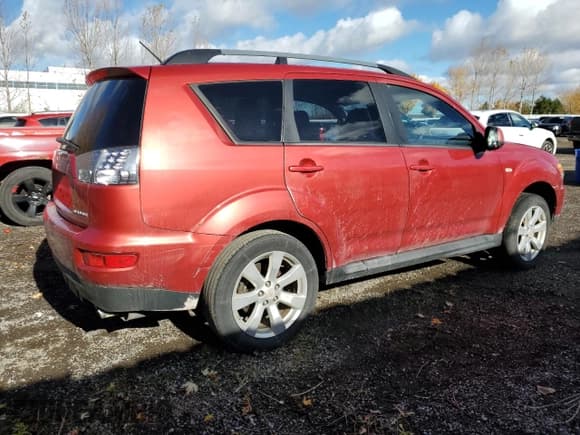 ✅ 2012 Mitsubishi Outlander ES • VIN: JA4AT2AW2CU611083 • Лот: 91204535. Опубликован ранее на Copart с пробегом 191 692 миль. Бесплатный доступ к архиву аукционных продаж из США и подробный отчёт об истории автомобиля на DreamBid. Изображение 3.