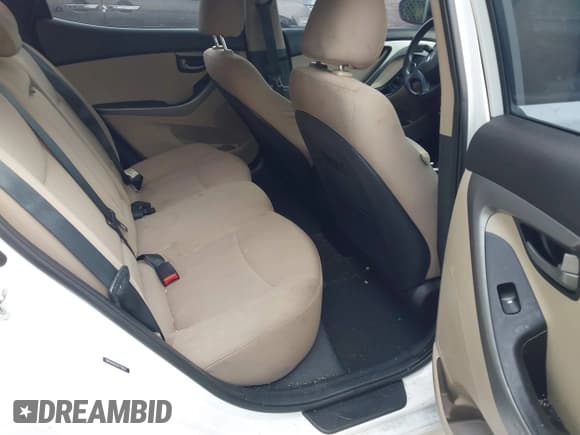 ✅ 2016 Hyundai Elantra SE • VIN: 5NPDH4AE9GH758914 • Lot: 43374402. Wystawiony na IAAI z przebiegiem 122 908 mil. Bezpłatny archiwum sprzedaży aukcyjnych z USA i szczegółowy raport historii pojazdu na DreamBid. Zdjęcie 8.