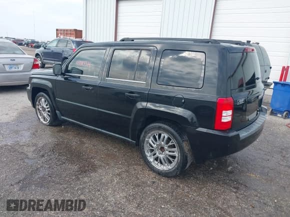 ✅ 2008 Jeep Patriot Sport • VIN: 1J8FT28W28D760935 • Лот: 43387374. Опубликован ранее на IAAI с пробегом 151 345 миль. Бесплатный доступ к архиву аукционных продаж из США и подробный отчёт об истории автомобиля на DreamBid. Изображение 3.