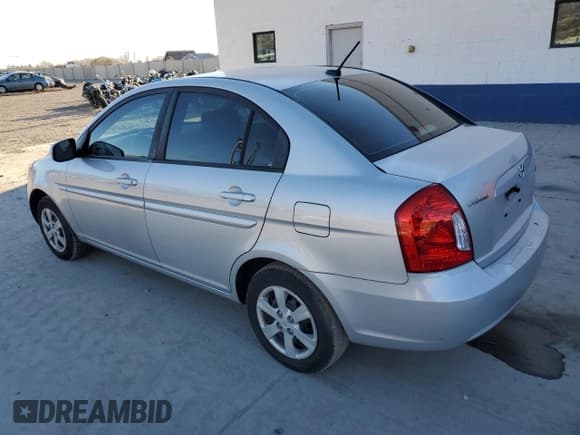 ✅ 2010 Hyundai Accent GLS • VIN: KMHCN4AC6AU427963 • Лот: 84097274. Опубликован ранее на Copart с пробегом 133 495 миль. Бесплатный доступ к архиву аукционных продаж из США и подробный отчёт об истории автомобиля на DreamBid. Изображение 2.