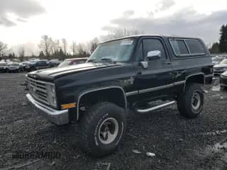 1987 Chevrolet Blazer z VIN 1GNEV18K9HF102612, wystawiony jako Copart lot #86757414 z przebiegiem 6 978 mil mil oraz Czysty tytuł • Clean title. Historia ofert i sprzedaży dostępna na DreamBid. Obrazek 1.