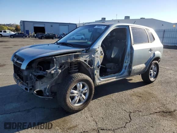 2008 Hyundai Tucson SE с VIN KM8JN72D98U914553, выставлен на аукционе Copart как лот 79964474 с пробегом 203 283 миль миль и Списание • Salvage title. История ставок и продаж доступна на DreamBid. Изображение 1.