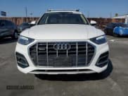 ✅ 2023 Audi Q5 Premium • VIN: WA1ABAFY2P2051333 • Lot: 82785505. Wystawiony na Copart z przebiegiem 27 789 mil. Bezpłatny archiwum sprzedaży aukcyjnych z USA i szczegółowy raport historii pojazdu na DreamBid. Zdjęcie 5.
