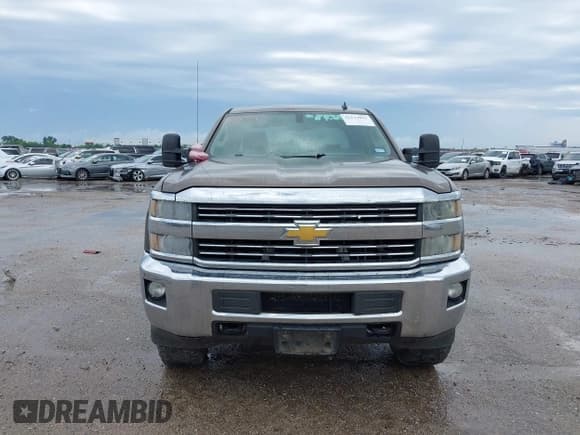 ✅ 2015 Chevrolet Silverado 2500HD LT • VIN: 1GC1KVEG0FF131663 • Lot: 42117911. Listed on IAAI with 144,511 mi. Free auction sales archive from the USA and detailed vehicle history report at DreamBid. Image 12.