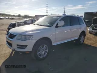 ✅ 2010 Volkswagen Touareg V6 • VIN: WVGFK7A98AD000604 • Лот: 73815854. Опубликован ранее на Copart с пробегом 150 031 миль. Бесплатный доступ к архиву аукционных продаж из США и подробный отчёт об истории автомобиля на DreamBid. Изображение 1.