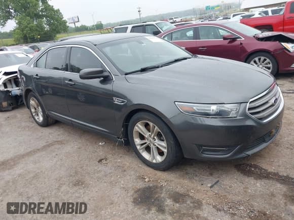 ✅ 2016 Ford Taurus SEL • VIN: 1FAHP2E92GG112131 • Lot: 42425374. Wystawiony na IAAI z przebiegiem Nie podano. Bezpłatny archiwum sprzedaży aukcyjnych z USA i szczegółowy raport historii pojazdu na DreamBid. Zdjęcie 13.