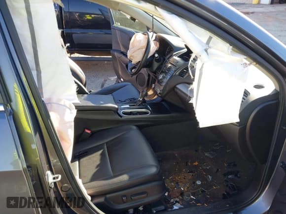 ✅ 2018 Acura RDX • VIN: 5J8TB4H34JL024008 • Lot: 43469084. Wystawiony na IAAI z przebiegiem 61 268 mil. Bezpłatny archiwum sprzedaży aukcyjnych z USA i szczegółowy raport historii pojazdu na DreamBid. Zdjęcie 5.