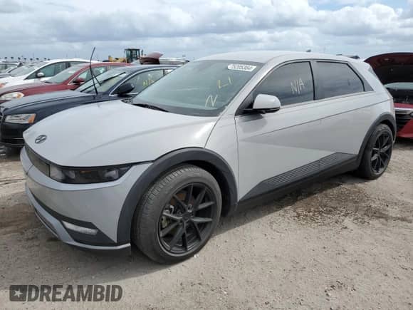 2022 Hyundai Ioniq 5 SE z VIN KM8KMDAF0NU051131, wystawiony jako Copart lot #75205384 z przebiegiem Nie podano mil oraz Nie do naprawy • Non repairable. Historia ofert i sprzedaży dostępna na DreamBid. Obrazek 1.