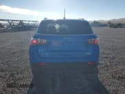 ✅ 2022 Jeep Compass Latitude Lux • VIN: 3C4NJDFB1NT195801 • Lot: 86676235. Wystawiony na Copart z przebiegiem 52 537 mil. Bezpłatny archiwum sprzedaży aukcyjnych z USA i szczegółowy raport historii pojazdu na DreamBid. Zdjęcie 6.