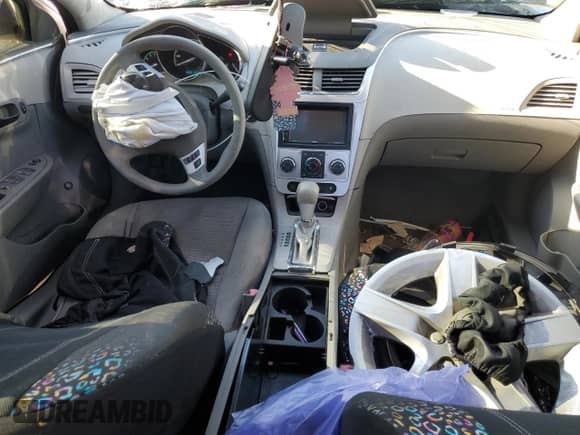 2012 Chevrolet Malibu 1LS z VIN 1G1ZB5E07CF159129, wystawiony jako Copart lot #69586764 z przebiegiem 206 995 mil mil oraz Szkoda całkowita • Salvage title. Historia ofert i sprzedaży dostępna na DreamBid. Obrazek 8.