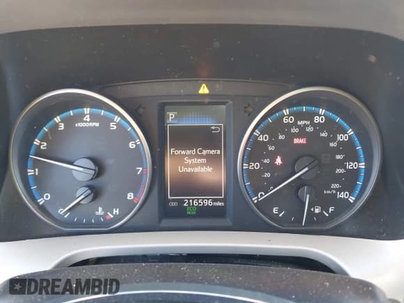 ✅ 2018 Toyota RAV4 XLE • VIN: 2T3WFREV7JW496154 • Lot: 43380383. Listed on IAAI with 216,596 mi. Free auction sales archive from the USA and detailed vehicle history report at DreamBid. Image 7.