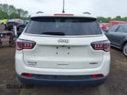 ✅ 2019 Jeep Compass Altitude • VIN: 3C4NJDBB7KT689257 • Lot: 42252773. Listed on IAAI with 65,907 mi. Free auction sales archive from the USA and detailed vehicle history report at DreamBid. Image 16.