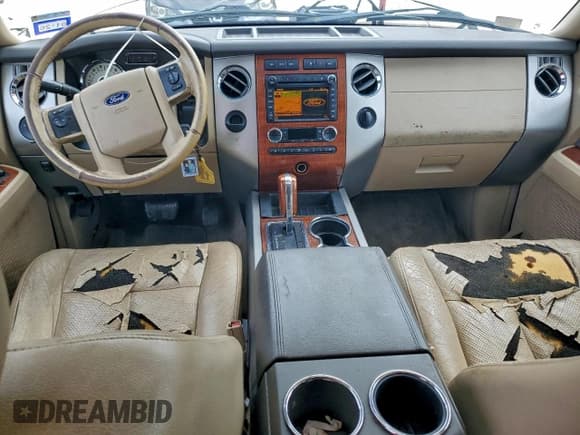 ✅ 2010 Ford Expedition Eddie Bauer • VIN: 1FMJU1H54AEB46383 • Lot: 95294265. Listed on Copart with 242,182 mi. Free auction sales archive from the USA and detailed vehicle history report at DreamBid. Image 8.