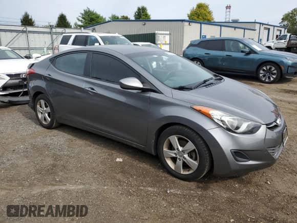 ✅ 2013 Hyundai Elantra GLS • VIN: 5NPDH4AE7DH454914 • Lot: 83864915. Listed on Copart with 69,858 mi. Free auction sales archive from the USA and detailed vehicle history report at DreamBid. Image 4.