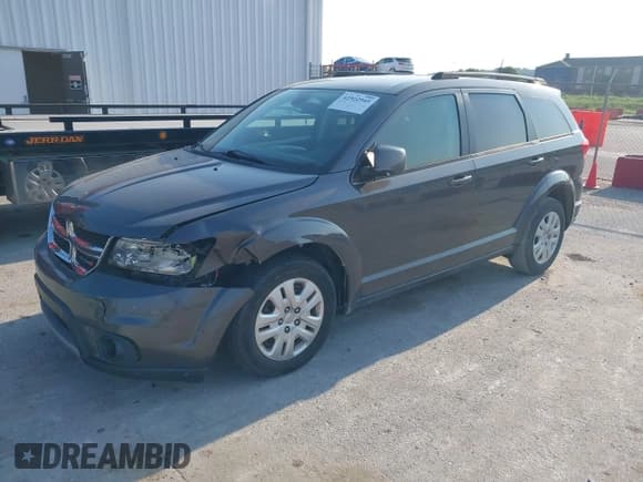 ✅ 2019 Dodge Journey SE • VIN: 3C4PDCBB5KT746730 • Lot: 42922945. Wystawiony na IAAI z przebiegiem 122 403 mil. Bezpłatny archiwum sprzedaży aukcyjnych z USA i szczegółowy raport historii pojazdu na DreamBid. Zdjęcie 2.