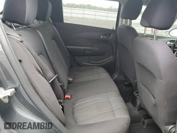 2013 Chevrolet Sonic LT с VIN 1G1JD6SH1D4180613, выставлен на аукционе Copart как лот 58406225 с пробегом 178 814 миль миль и Чистый • Clean title. История ставок и продаж доступна на DreamBid. Изображение 10.