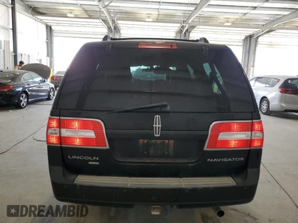 ✅ 2011 Lincoln Navigator • VIN: 5LMJJ3J55BEJ09274 • Lot: 87369505. Listed on Copart with 219,045 mi. Free auction sales archive from the USA and detailed vehicle history report at DreamBid. Image 6.
