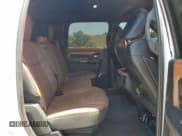 ✅ 2022 Ram 2500 Longhorn • VIN: 3C6UR5GL0NG124686 • Lot: 61404735. Wystawiony na Copart z przebiegiem 46 840 mil. Bezpłatny archiwum sprzedaży aukcyjnych z USA i szczegółowy raport historii pojazdu na DreamBid. Zdjęcie 10.