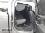 ✅ 2021 Chevrolet Silverado 1500 LT • VIN: 1GCUYDED8MZ345551 • Lot: 43242245. Wystawiony na IAAI z przebiegiem Nie podano. Bezpłatny archiwum sprzedaży aukcyjnych z USA i szczegółowy raport historii pojazdu na DreamBid. Zdjęcie 8.