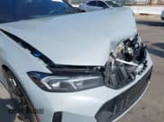 ✅ 2025 BMW 3 Series 330i • VIN: 3MW69CW00S8F14140 • Lot: 43388403. Listed on IAAI with 23,967 mi. Free auction sales archive from the USA and detailed vehicle history report at DreamBid. Image 18.