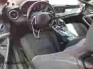 2019 Chevrolet Camaro 1LT с VIN 1G1FB3DX4K0113121, выставлен на аукционе Copart как лот 67935955 с пробегом 52 878 миль миль и Списание • Salvage title. История ставок и продаж доступна на DreamBid. Изображение 8.