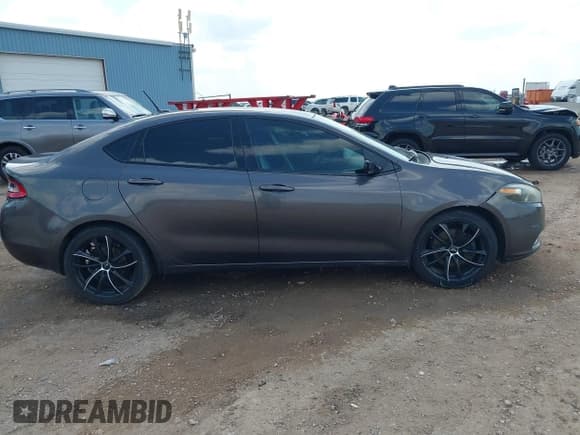 ✅ 2015 Dodge Dart SXT • VIN: 1C3CDFBB8FD124977 • Lot: 43102430. Listed on IAAI with 135,140 mi. Free auction sales archive from the USA and detailed vehicle history report at DreamBid. Image 13.