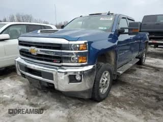 ✅ 2018 Chevrolet Silverado 2500HD LT • VIN: 1GC1KVEG8JF190582 • Lot: 47022945. Wystawiony na Copart z przebiegiem 220 138 mil. Bezpłatny archiwum sprzedaży aukcyjnych z USA i szczegółowy raport historii pojazdu na DreamBid. Zdjęcie 1.