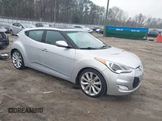 ✅ 2012 Hyundai Veloster w/Gray Int • VIN: KMHTC6AD1CU072228 • Lot: 41197169. Wystawiony na IAAI z przebiegiem 214 994 mil. Bezpłatny archiwum sprzedaży aukcyjnych z USA i szczegółowy raport historii pojazdu na DreamBid. Zdjęcie 1.