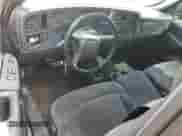 2001 Chevrolet Silverado 1500 с VIN 1GCEK14V11Z108409, выставлен на аукционе Copart как лот 66581535 с пробегом 241 647 миль миль и Списание • Salvage title. История ставок и продаж доступна на DreamBid. Изображение 8.