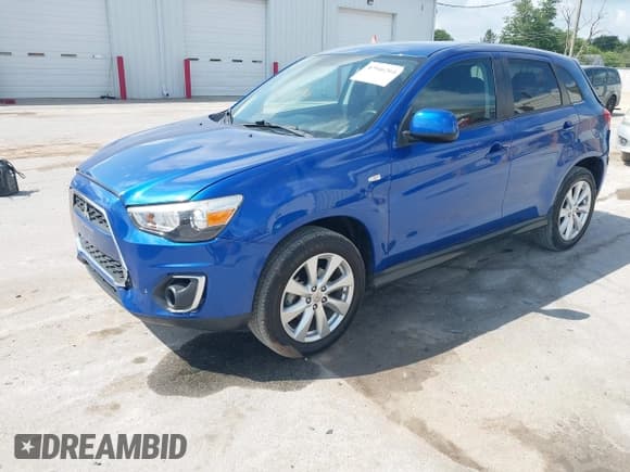 ✅ 2015 Mitsubishi Outlander ES • VIN: 4A4AP3AU0FE013418 • Лот: 42946264. Опубликован ранее на IAAI с пробегом 21 768 миль. Бесплатный доступ к архиву аукционных продаж из США и подробный отчёт об истории автомобиля на DreamBid. Изображение 18.