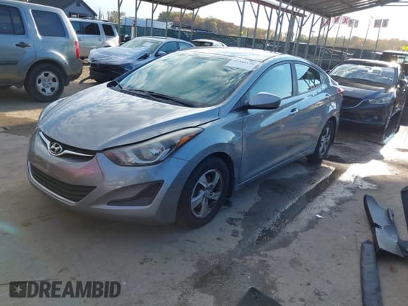 ✅ 2014 Hyundai Elantra SE • VIN: KMHDH4AE5EU135661 • Lot: 43444129. Listed on IAAI with 255,698 mi. Free auction sales archive from the USA and detailed vehicle history report at DreamBid. Image 17.