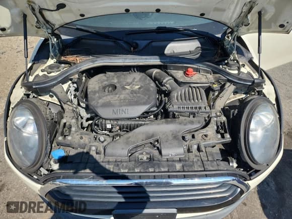 ✅ 2017 MINI Clubman Cooper • VIN: WMWLU1C53H2F27450 • Лот: 70906135. Опубликован ранее на Copart с пробегом 81 923 миль. Бесплатный доступ к архиву аукционных продаж из США и подробный отчёт об истории автомобиля на DreamBid. Изображение 11.