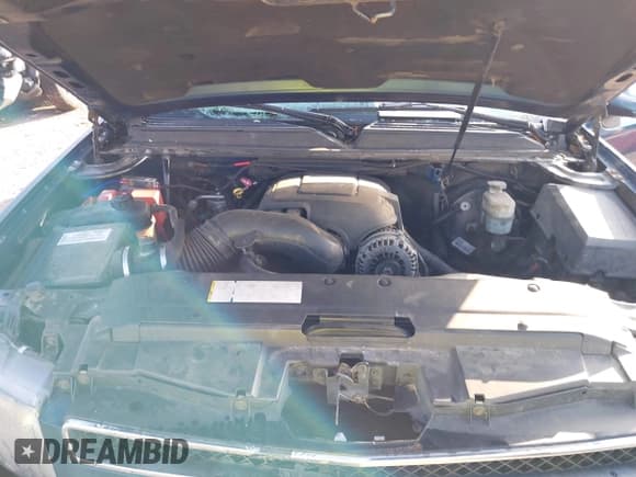 ✅ 2007 Chevrolet Suburban LT • VIN: 3GNFC16077G230369 • Lot: 41476661. Listed on IAAI with 229,676 mi. Free auction sales archive from the USA and detailed vehicle history report at DreamBid. Image 10.