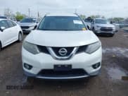 ✅ 2014 Nissan Rogue SV • VIN: 5N1AT2MT4EC801270 • Lot: 42110513. Listed on IAAI with 148,470 mi. Free auction sales archive from the USA and detailed vehicle history report at DreamBid. Image 12.