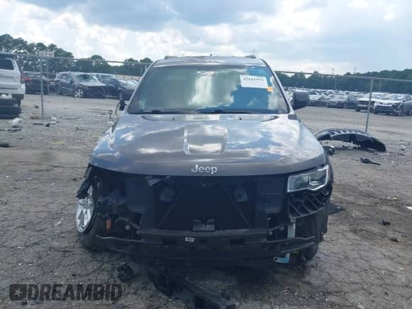 2020 Jeep Grand Cherokee Altitude z VIN 1C4RJEAG6LC337661, wystawiony jako IAAI lot #42611973 z przebiegiem 80 287 mil mil oraz . Historia ofert i sprzedaży dostępna na DreamBid. Obrazek 13.