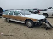 ✅ 1996 Buick Roadmaster Estate Collectors Edition • VIN: 1G4BR82PXTR411148 • Lot: 86988314. Wystawiony na Copart z przebiegiem 157 139 mil. Bezpłatny archiwum sprzedaży aukcyjnych z USA i szczegółowy raport historii pojazdu na DreamBid. Zdjęcie 4.