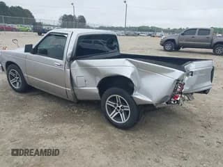 ✅ 1993 Chevrolet S-10 X96 • VIN: 1GCCS14Z2P8182219 • Лот: 41871009. Опубликован ранее на IAAI с пробегом 4 135 миль. Бесплатный доступ к архиву аукционных продаж из США и подробный отчёт об истории автомобиля на DreamBid. Изображение 3.