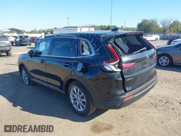 ✅ 2026 Honda CR-V EX • VIN: 2HKRS4H48TH403358 • Lot: 43415852. Listed on IAAI with 3,913 mi. Free auction sales archive from the USA and detailed vehicle history report at DreamBid. Image 3.