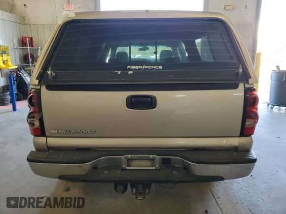 2006 Chevrolet Silverado 1500 LT1 with VIN 2GCEC13T461235541, listed as a Copart auction lot 84394215 with 100,353 mi miles and Salvage title. Bid and sale history available at DreamBid. Image 6.