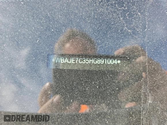 ✅ 2017 BMW 5 Series 540i xDrive • VIN: WBAJE7C35HG891004 • Лот: 91930255. Опубликован ранее на Copart с пробегом 81 139 миль. Бесплатный доступ к архиву аукционных продаж из США и подробный отчёт об истории автомобиля на DreamBid. Изображение 13.