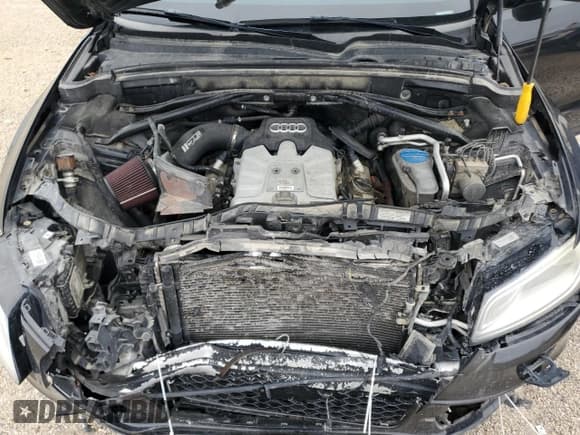 ✅ 2014 Audi Q5 Prestige • VIN: WA1WGAFP8EA061270 • Lot: 80890305. Listed on Copart with 178,095 mi. Free auction sales archive from the USA and detailed vehicle history report at DreamBid. Image 12.