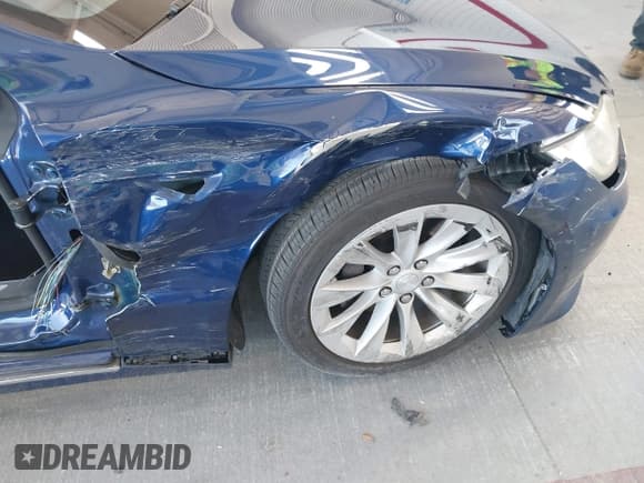 ✅ 2019 Tesla Model S 75D • VIN: 5YJSA1E29KF335025 • Lot: 42912716. Listed on IAAI with 49,457 mi. Free auction sales archive from the USA and detailed vehicle history report at DreamBid. Image 6.