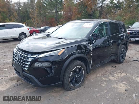 ✅ 2025 Nissan Rogue SV • VIN: 5N1BT3BB3SC786129 • Lot: 43721624. Wystawiony na IAAI z przebiegiem 39 212 mil. Bezpłatny archiwum sprzedaży aukcyjnych z USA i szczegółowy raport historii pojazdu na DreamBid. Zdjęcie 18.