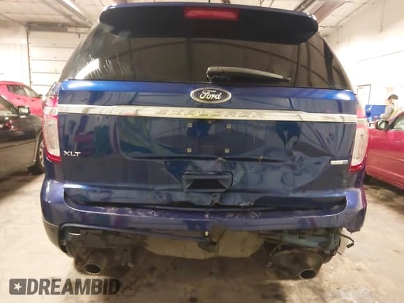 ✅ 2015 Ford Explorer XLT • VIN: 1FM5K8D89FGA55086 • Lot: 41685799. Listed on IAAI with 127,771 mi. Free auction sales archive from the USA and detailed vehicle history report at DreamBid. Image 6.